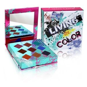 💄NWT LIVING IN COLOR EYESHADOW PIGMENT PALLETTE